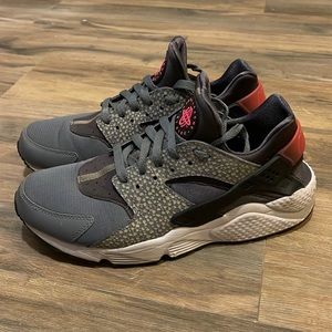 Rare Nike Air Huarache Premium Safari Print Mens Size 11 704830-062